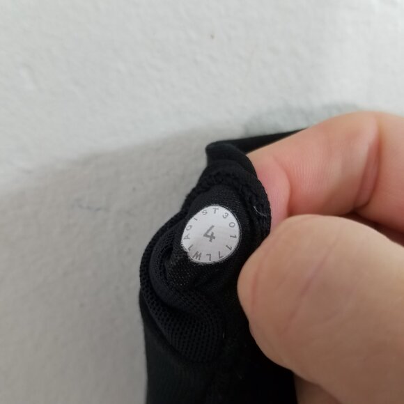 Lululemon Tank Top Black Size 4 - Picture 5 of 5